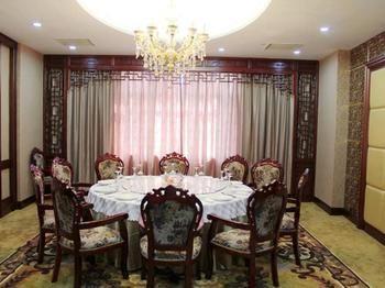 Peach Blossom Castle Otel Şanghay Dış mekan fotoğraf